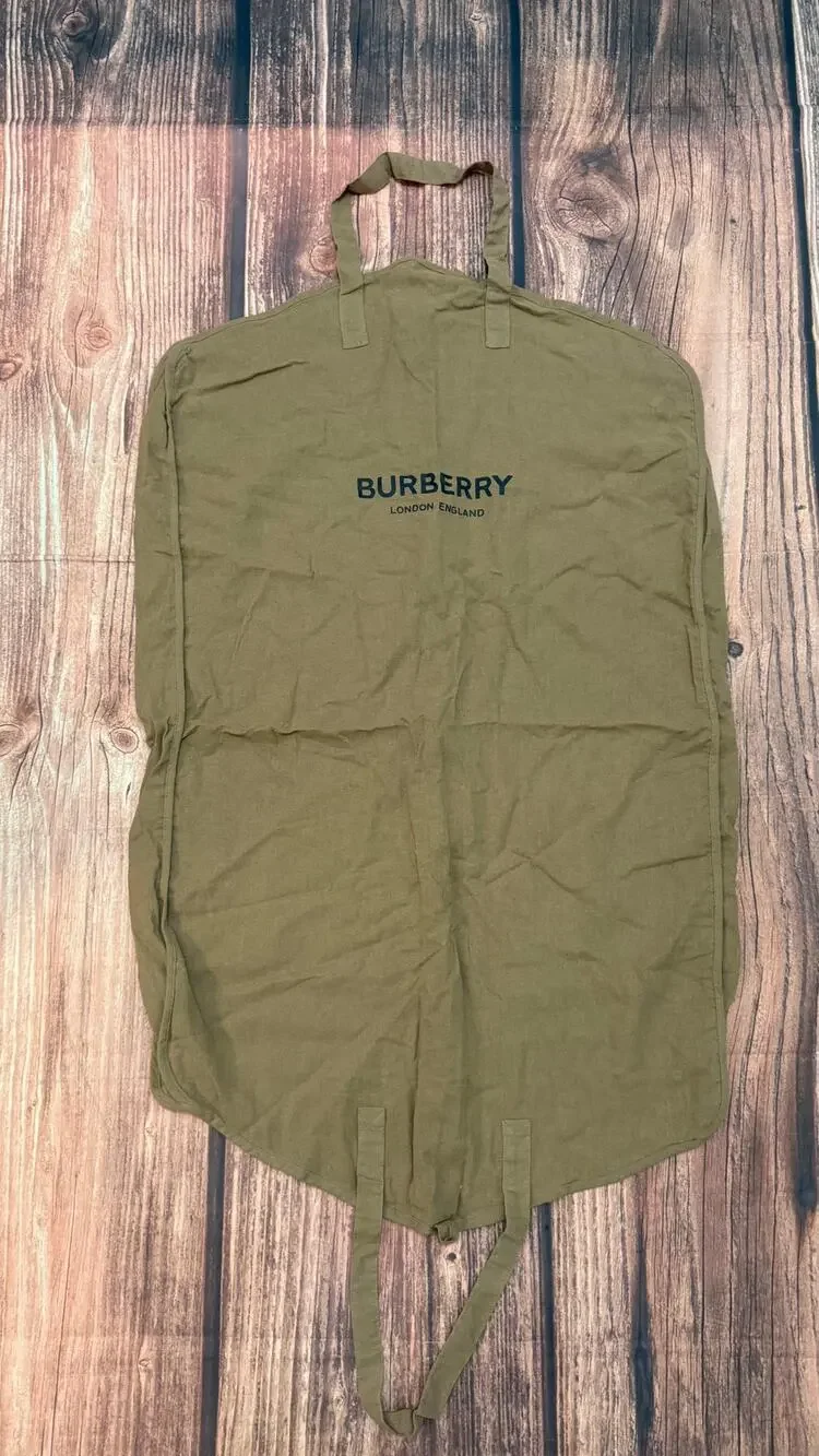 Burberry London England Garment Bag Suit Cover Tan/Khaki Zip Travel 39x24